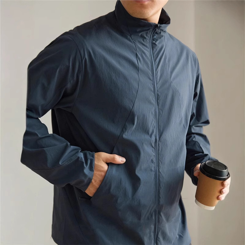 Chaquetas de senderismo de oto - Outdoor Adventure Windbreaker reseña y precio